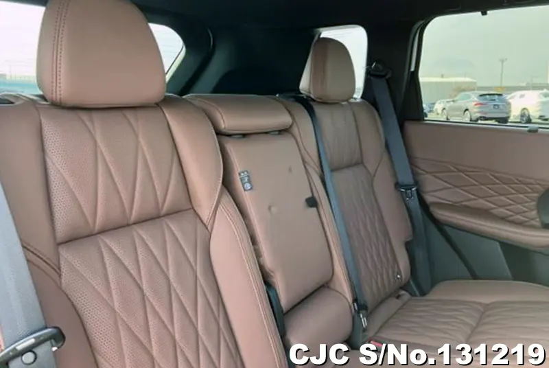 2025 Mitsubishi / Outlander Stock No. 131219