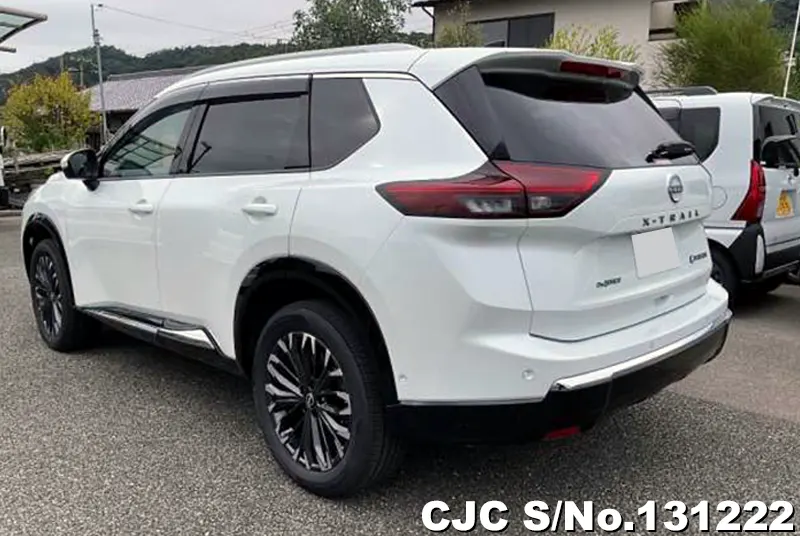 2025 Nissan / X-Trail Stock No. 131222