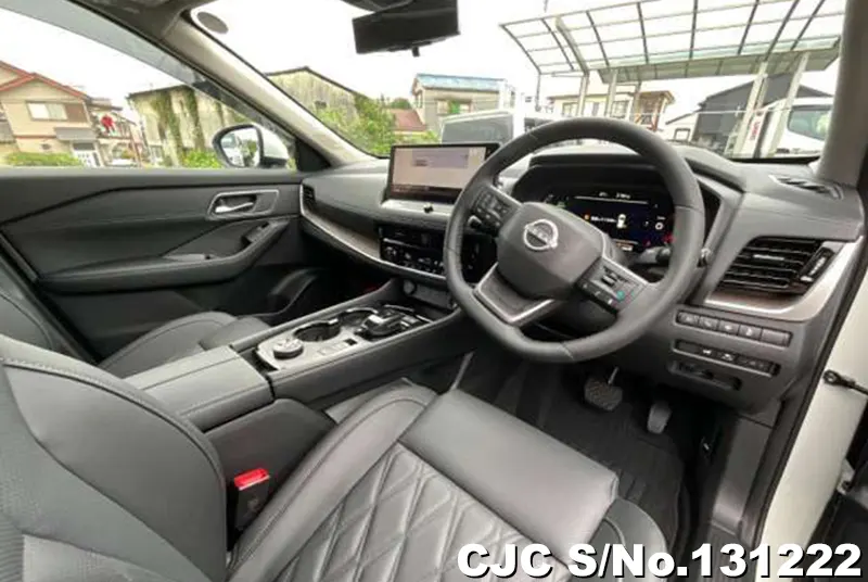 2025 Nissan / X-Trail Stock No. 131222