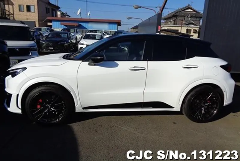 2025 Lexus / LBX Stock No. 131223