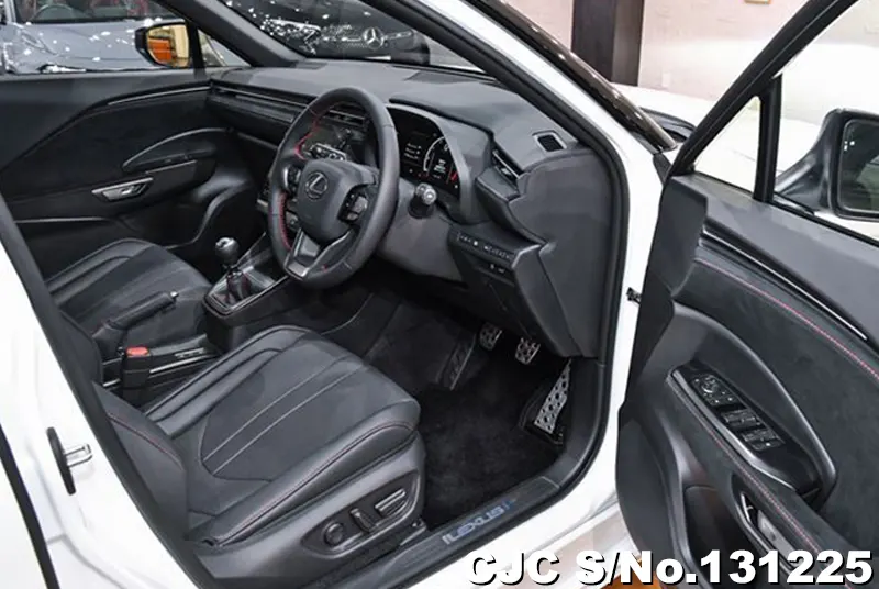 2025 Lexus / LBX Stock No. 131225