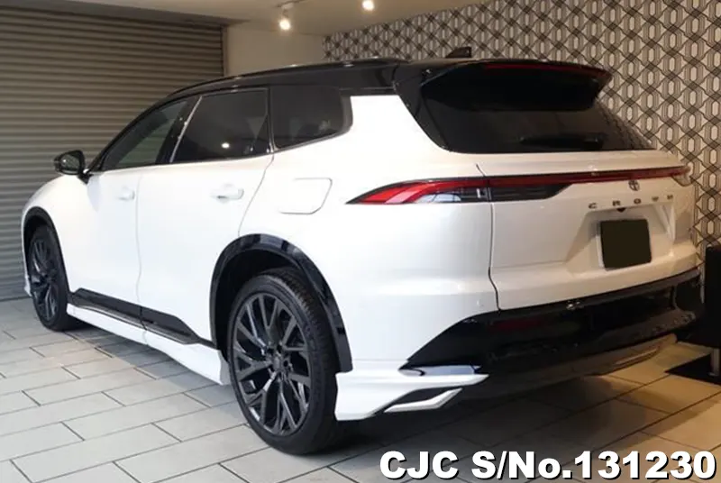 2025 Toyota / Crown Estate Stock No. 131230