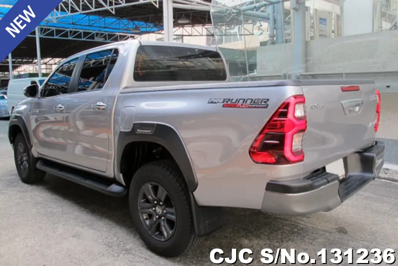 Toyota Hilux in Silver for Sale Image 1
