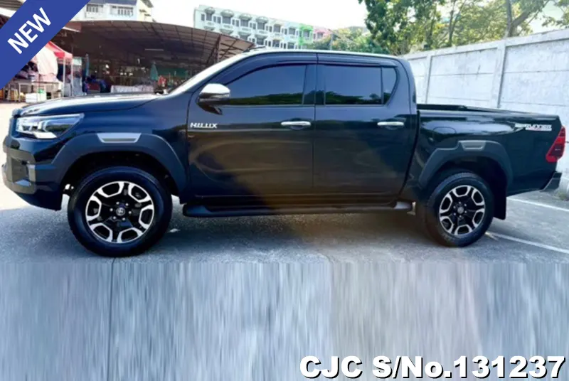 Toyota Hilux in Black for Sale Image 7