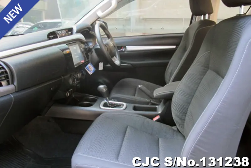 Toyota Hilux in Silver for Sale Image 8