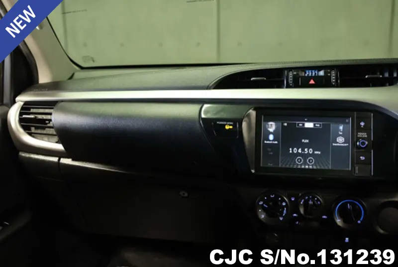 2023 Toyota / Hilux / Revo Stock No. 131239