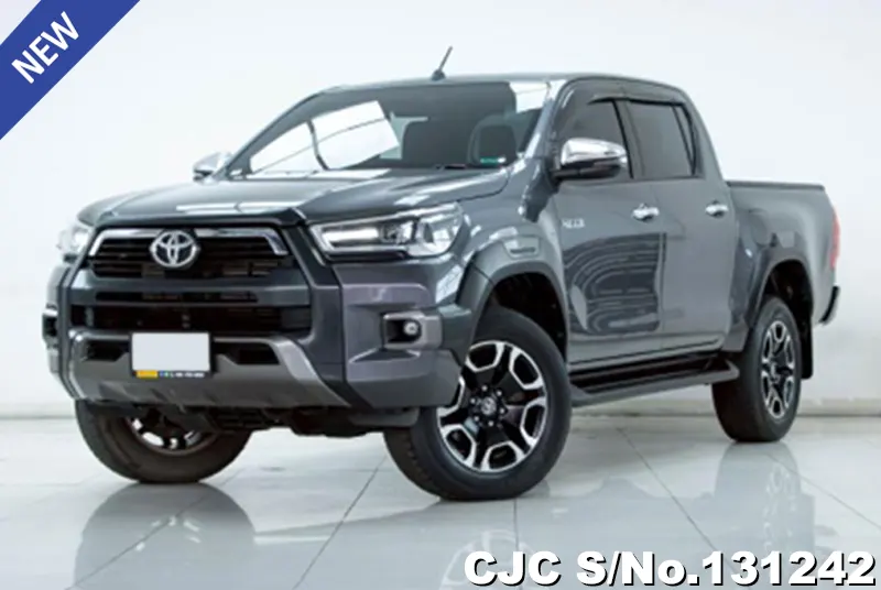 2023 Toyota / Hilux / Revo Stock No. 131242
