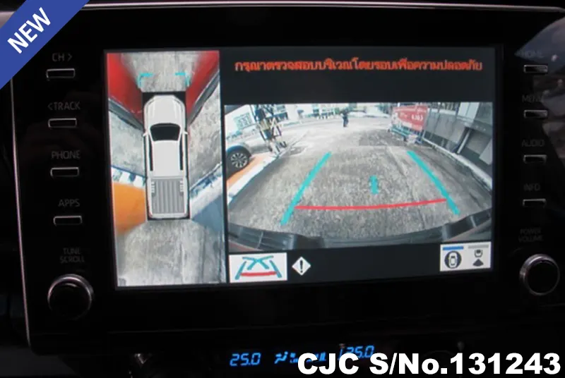 Toyota Hilux in Red for Sale Image 10