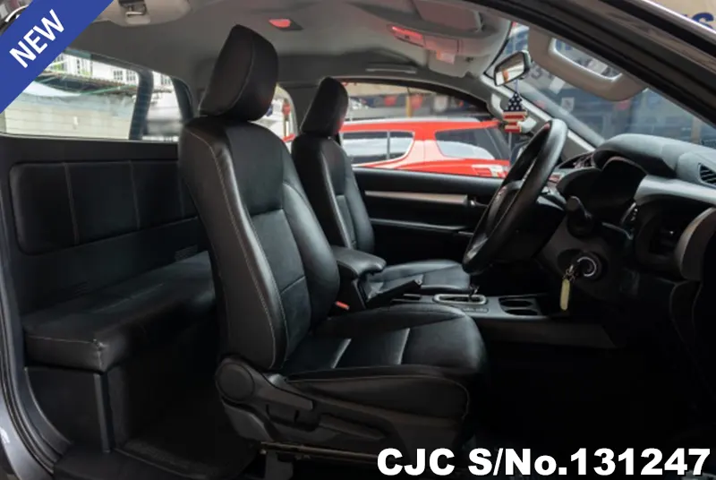 2022 Toyota / Hilux / Revo Stock No. 131247