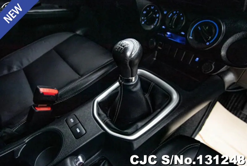 2022 Toyota / Hilux / Revo Stock No. 131248