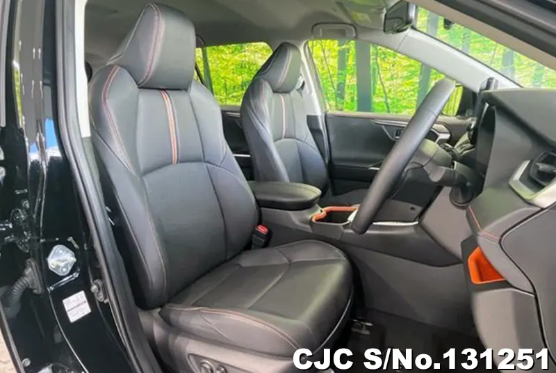 2025 Toyota / Rav4 Stock No. 131251