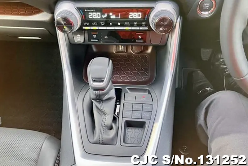 2025 Toyota / Rav4 Stock No. 131252