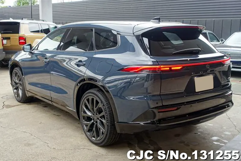 2025 Toyota / Crown Estate Stock No. 131255