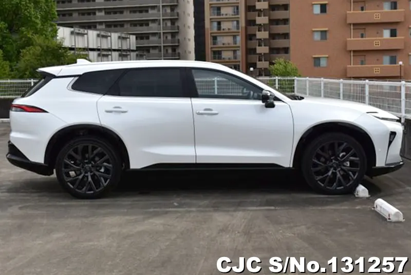 2025 Toyota / Crown Estate Stock No. 131257