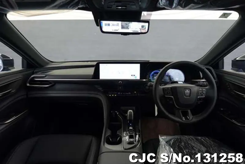 2025 Toyota / Crown Estate Stock No. 131258