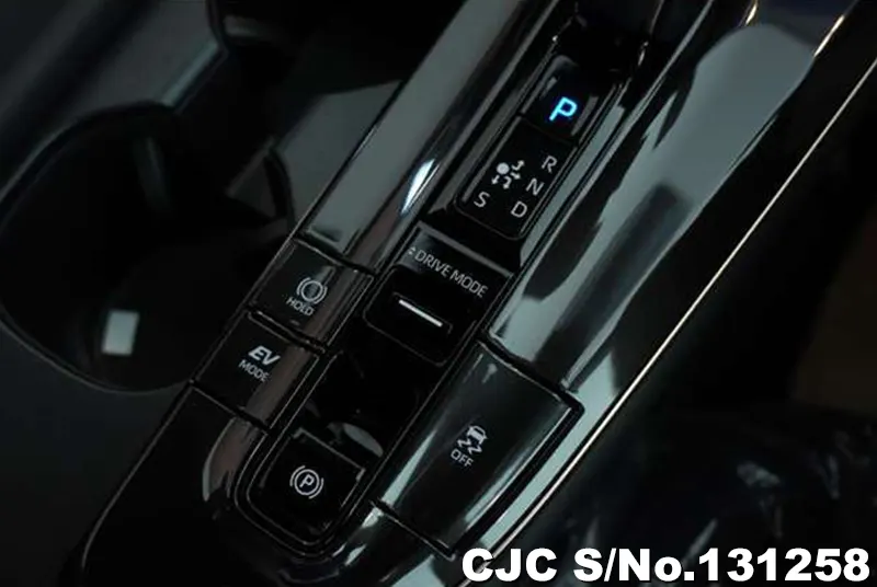 2025 Toyota / Crown Estate Stock No. 131258