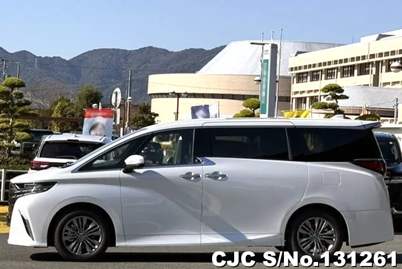 2025 Toyota / Alphard Stock No. 131261