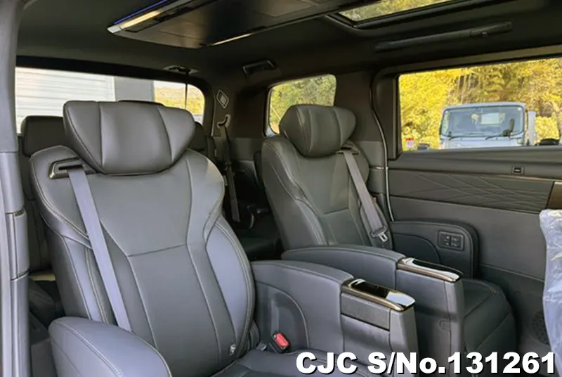 2025 Toyota / Alphard Stock No. 131261