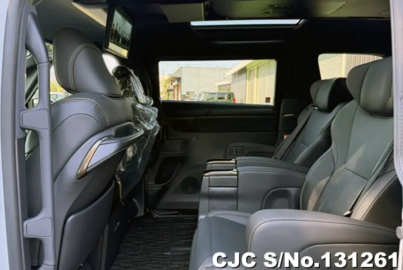 2025 Toyota / Alphard Stock No. 131261