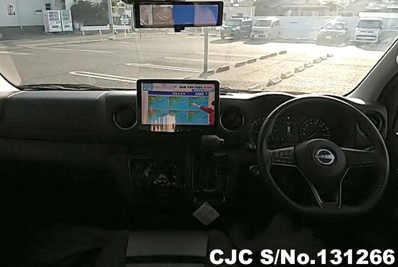 2025 Nissan / Caravan Stock No. 131266