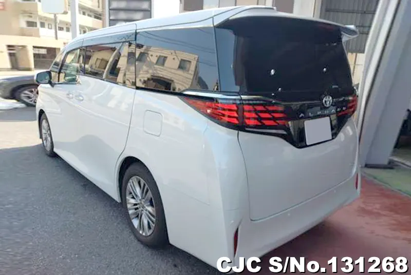 2025 Toyota / Vellfire Stock No. 131268