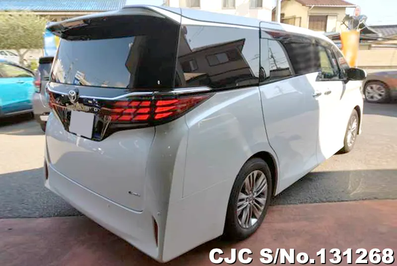 2025 Toyota / Vellfire Stock No. 131268