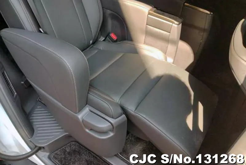 2025 Toyota / Vellfire Stock No. 131268