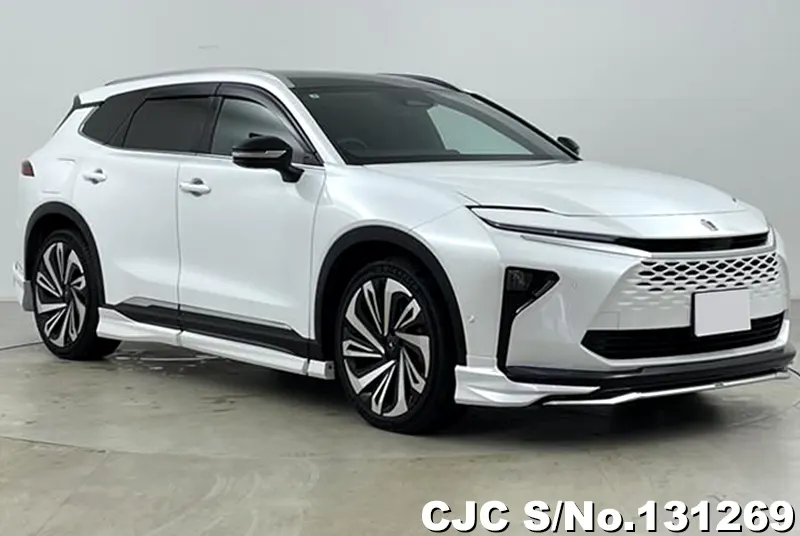 2025 Toyota / Crown Estate Stock No. 131269