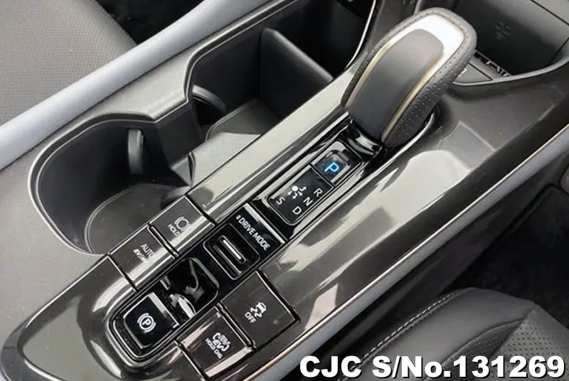 2025 Toyota / Crown Estate Stock No. 131269