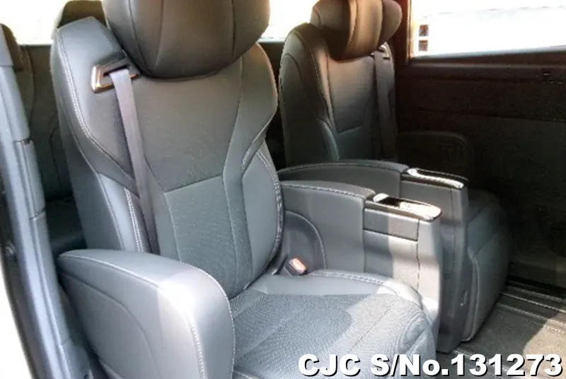 2025 Toyota / Alphard Stock No. 131273