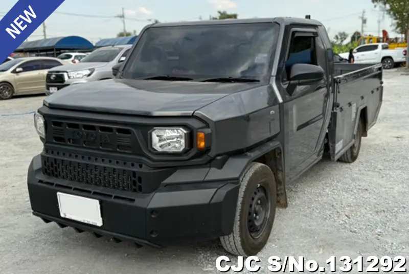 2024 Toyota / Hilux / Champ Stock No. 131292