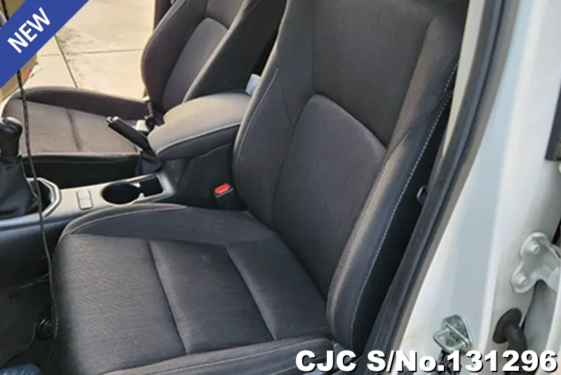 2023 Toyota / Hilux / Revo Stock No. 131296