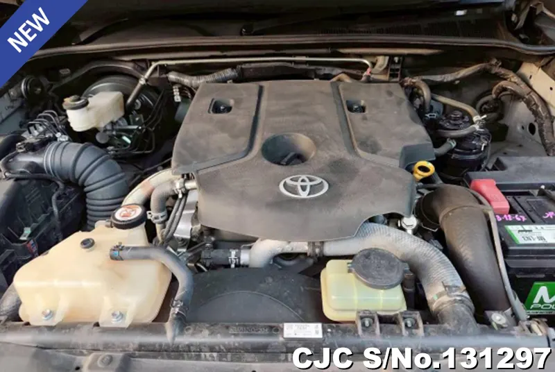 Toyota Hilux in Silver for Sale Image 6