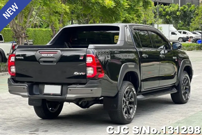 Toyota Hilux in Black for Sale Image 2
