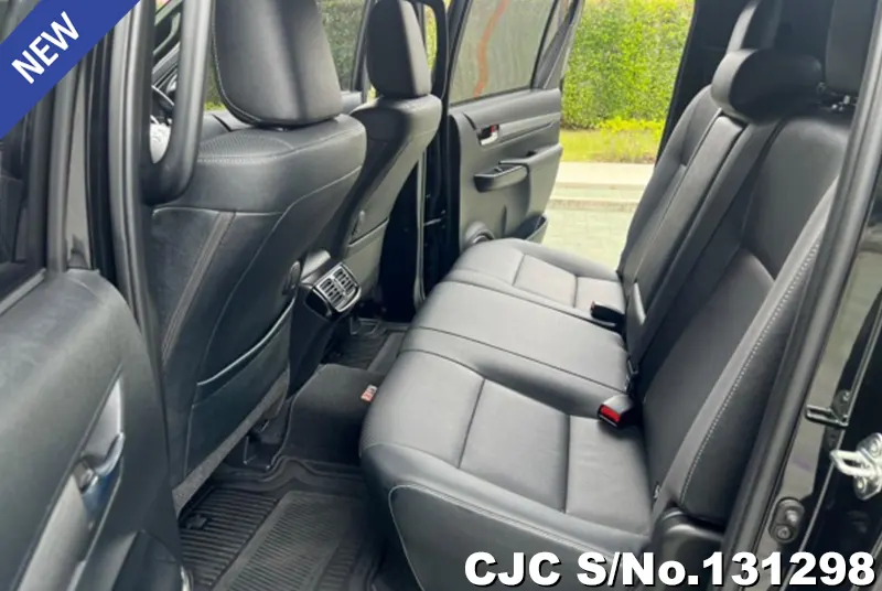 Toyota Hilux in Black for Sale Image 10