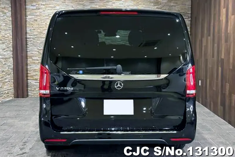 2017 Mercedes Benz / V Class Stock No. 131300