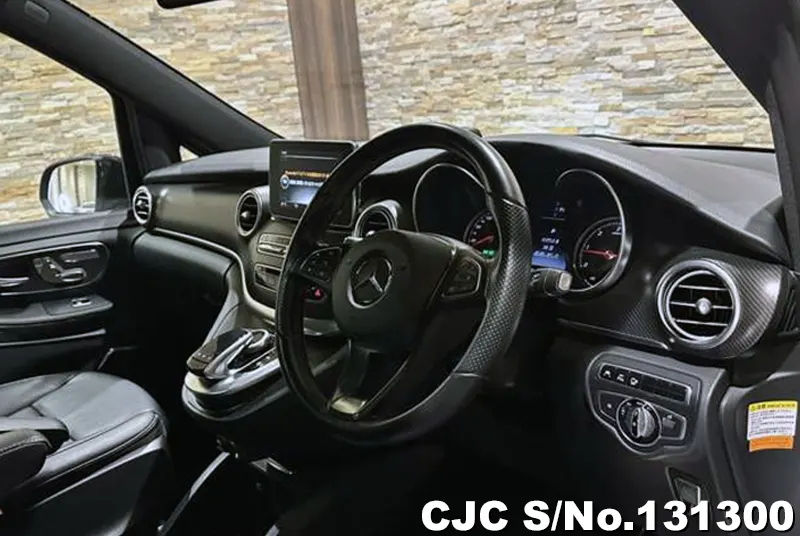 2017 Mercedes Benz / V Class Stock No. 131300
