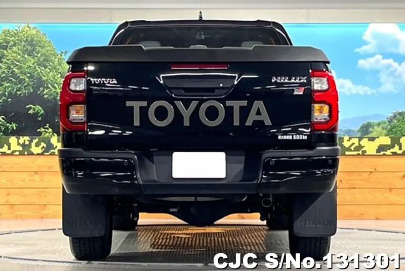 2023 Toyota / Hilux Stock No. 131301