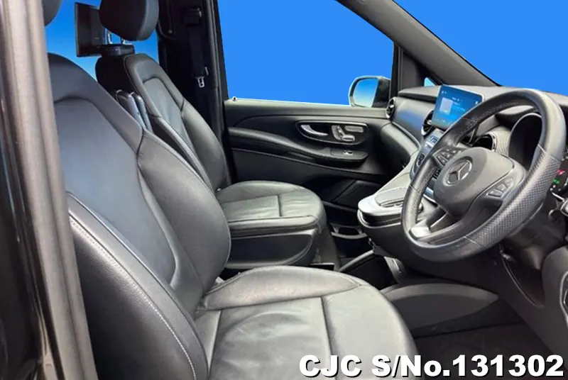 2021 Mercedes Benz / V Class Stock No. 131302