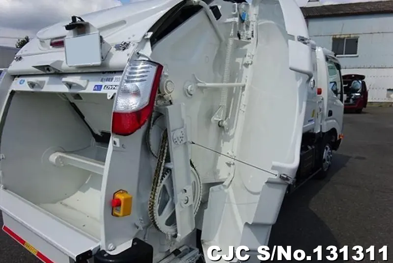 2025 Toyota / Dyna Stock No. 131311