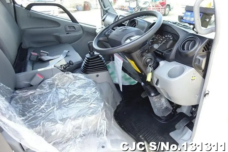 2025 Toyota / Dyna Stock No. 131311