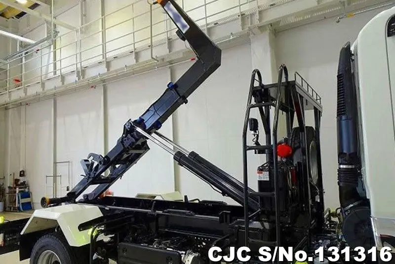 2025 Isuzu / Forward Stock No. 131316