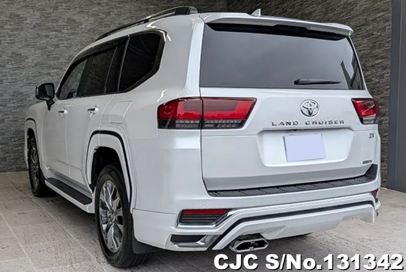 2024 Toyota / Land Cruiser Stock No. 131342