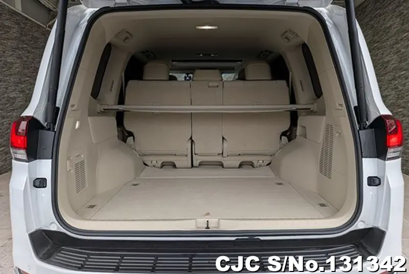 2024 Toyota / Land Cruiser Stock No. 131342