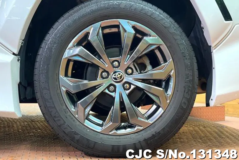 2023 Toyota / Rav4 Stock No. 131348