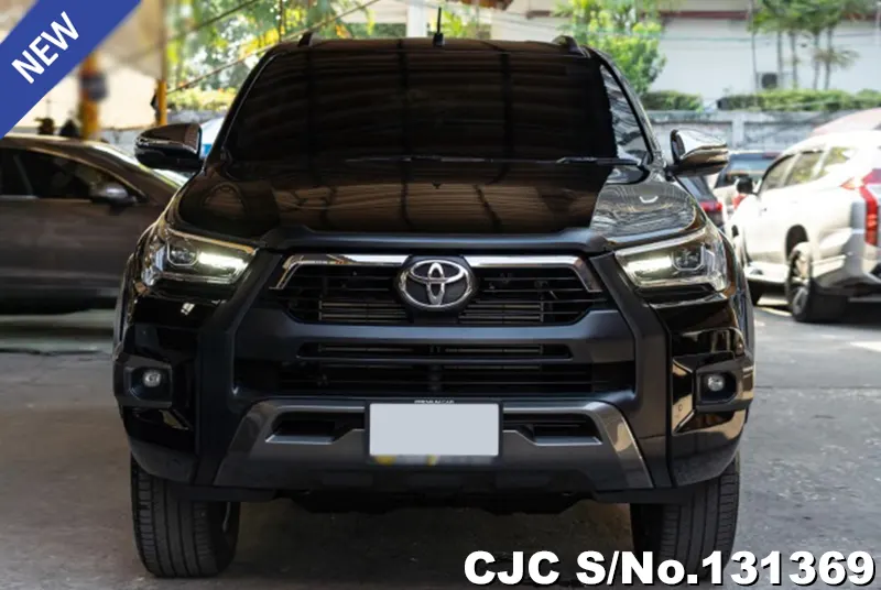 Toyota Hilux in Black for Sale Image 4