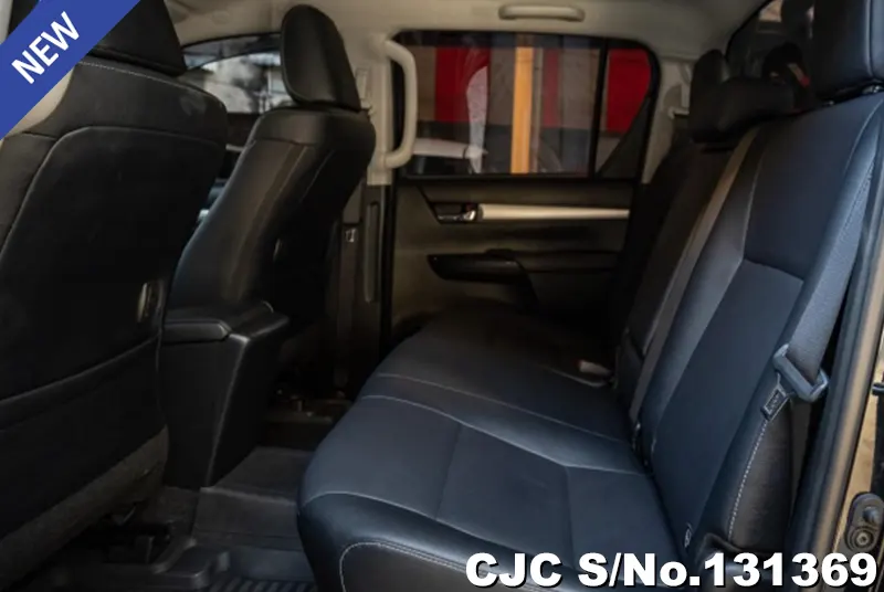 Toyota Hilux in Black for Sale Image 10
