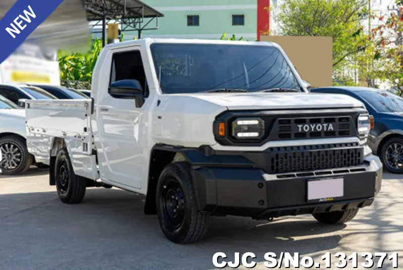 2024 Toyota / Hilux / Champ Stock No. 131371