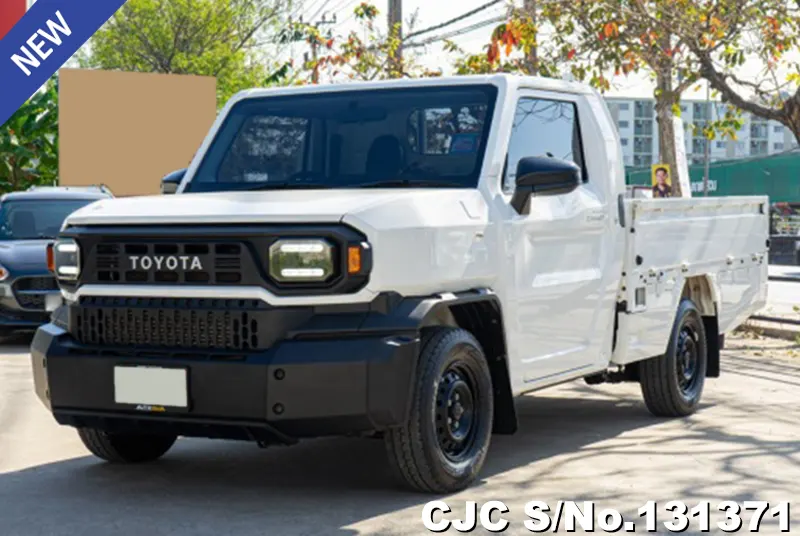 2024 Toyota / Hilux / Champ Stock No. 131371