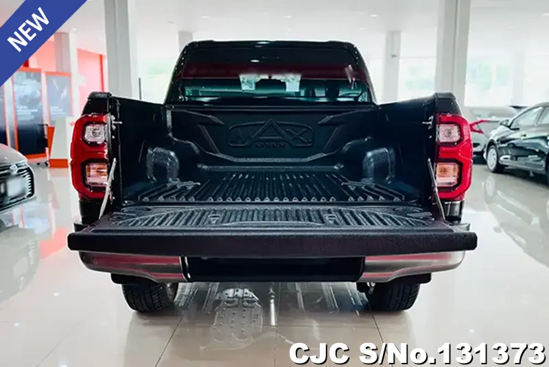 2023 Toyota / Hilux / Revo Stock No. 131373